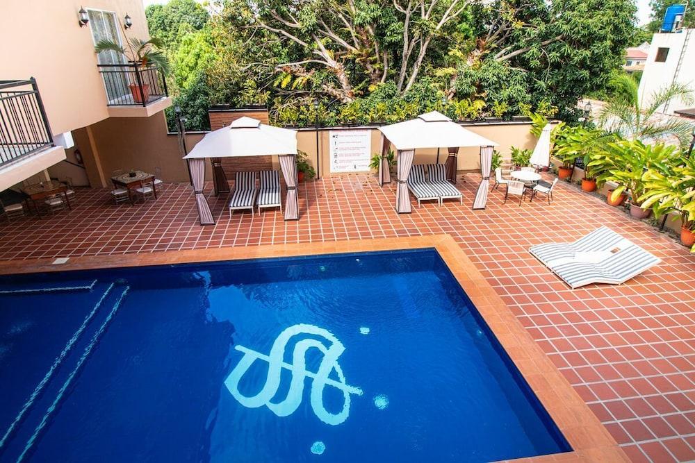 Hotel Dumaguete Dumaguete City Dış mekan fotoğraf