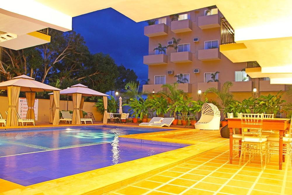 Hotel Dumaguete Dumaguete City Dış mekan fotoğraf