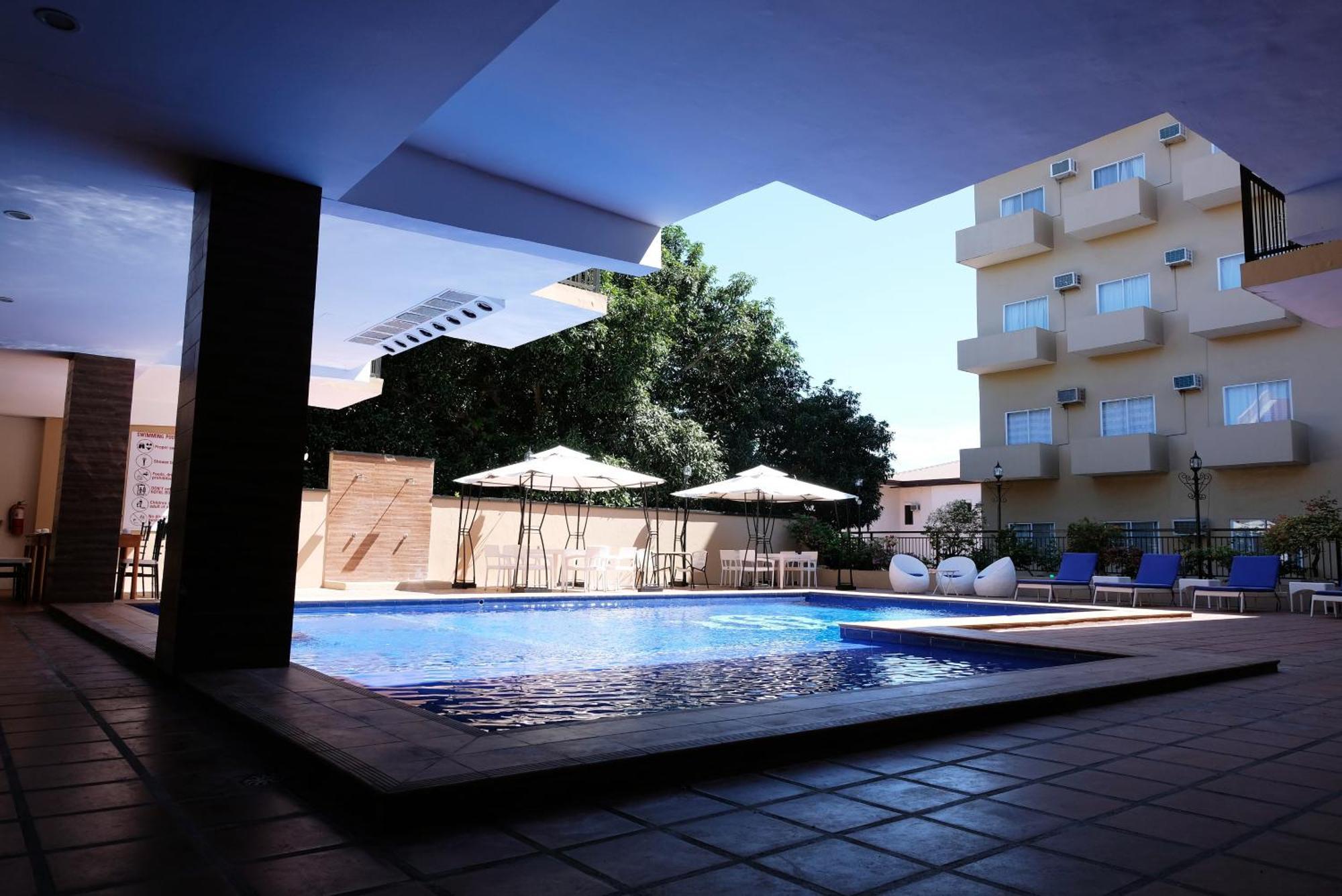 Hotel Dumaguete Dumaguete City Dış mekan fotoğraf